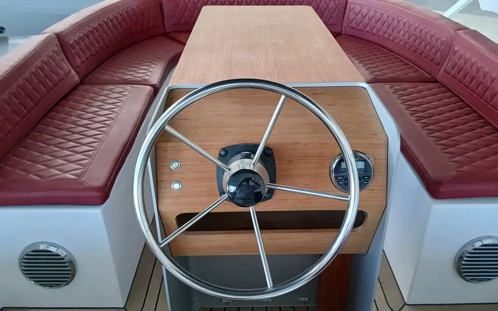 slider 17 Rand Boats Picnic 18