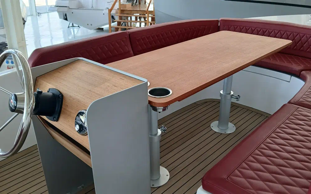 slider 18 Rand Boats Picnic 18