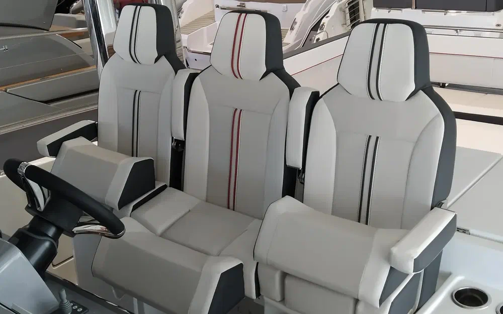 slider 15 Jeanneau Cap Camarat 12.5 WA