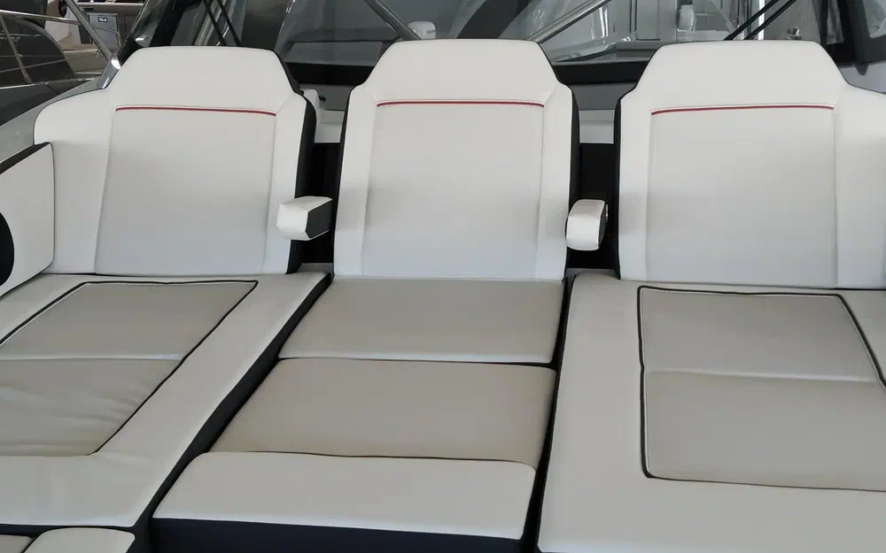 slider 29 Jeanneau Cap Camarat 12.5 WA