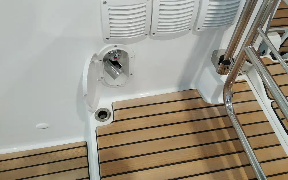 slider 5 Jeanneau Cap Camarat 12.5 WA