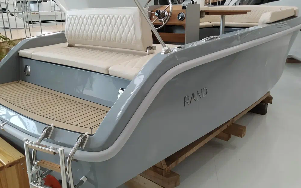 slider 3 Rand Boats Picnic 18