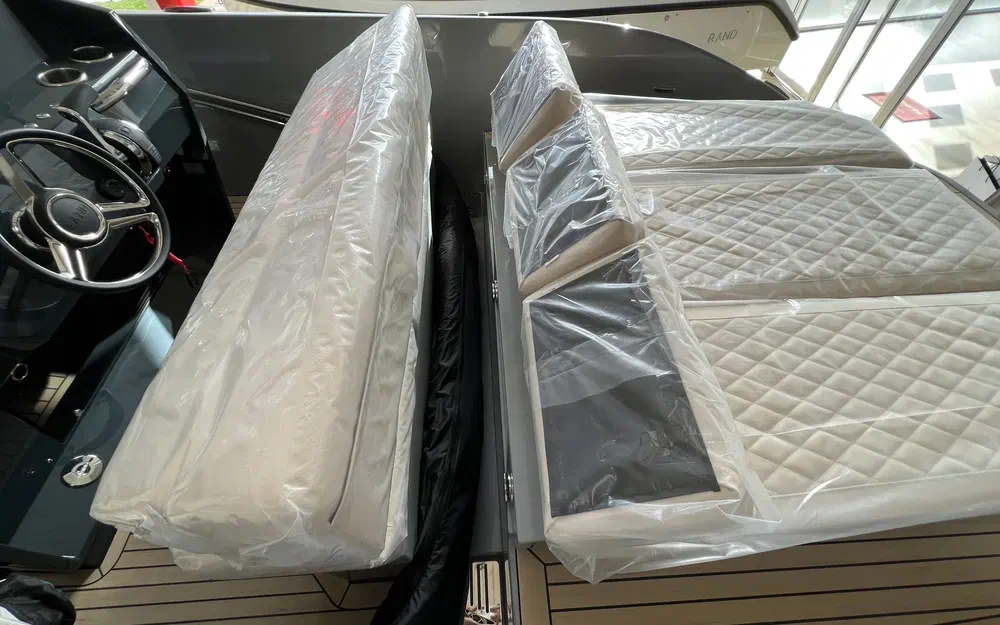 slider 11 Rand Boats Play 24