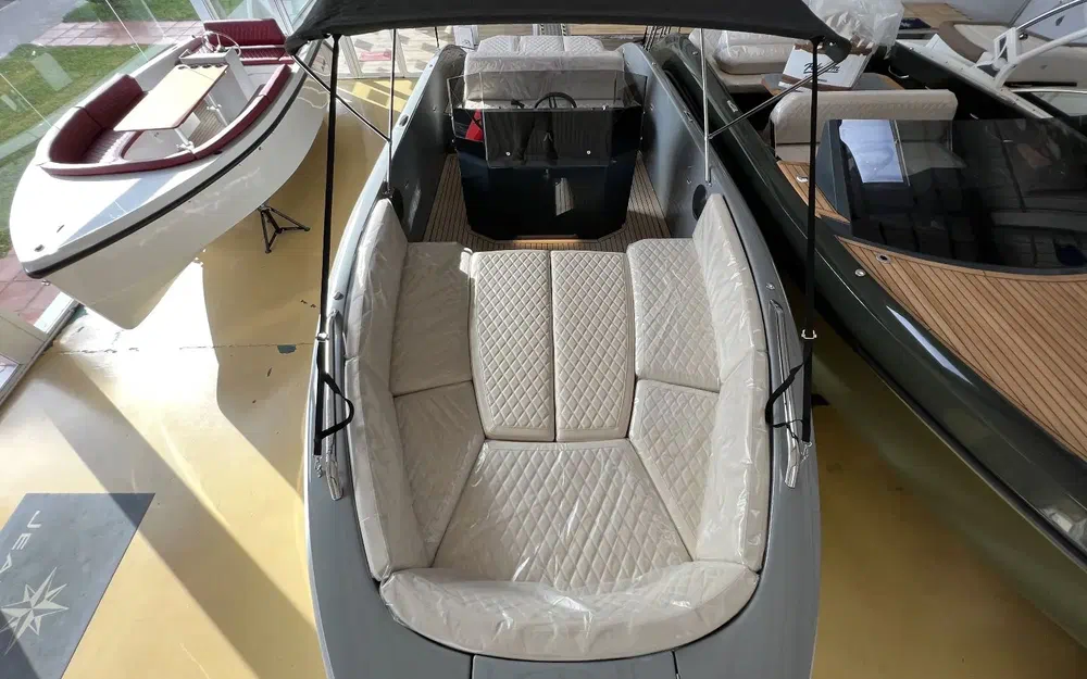 slider 22 Rand Boats Play 24