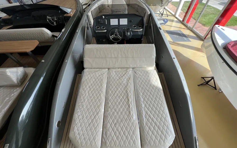 slider 6 Rand Boats Play 24