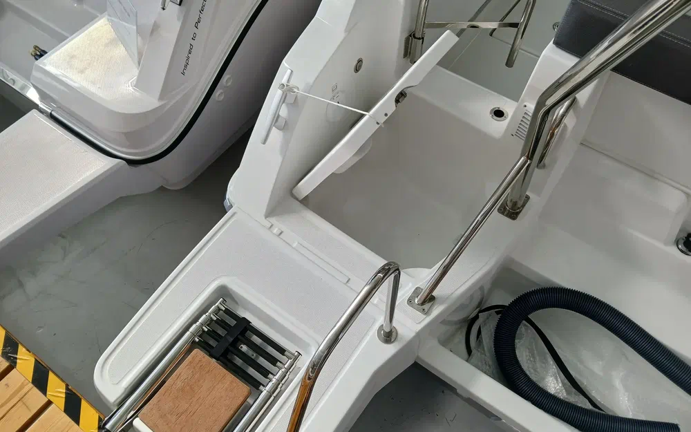 slider 7 Jeanneau Cap Camarat 6.5 WA Serie 3