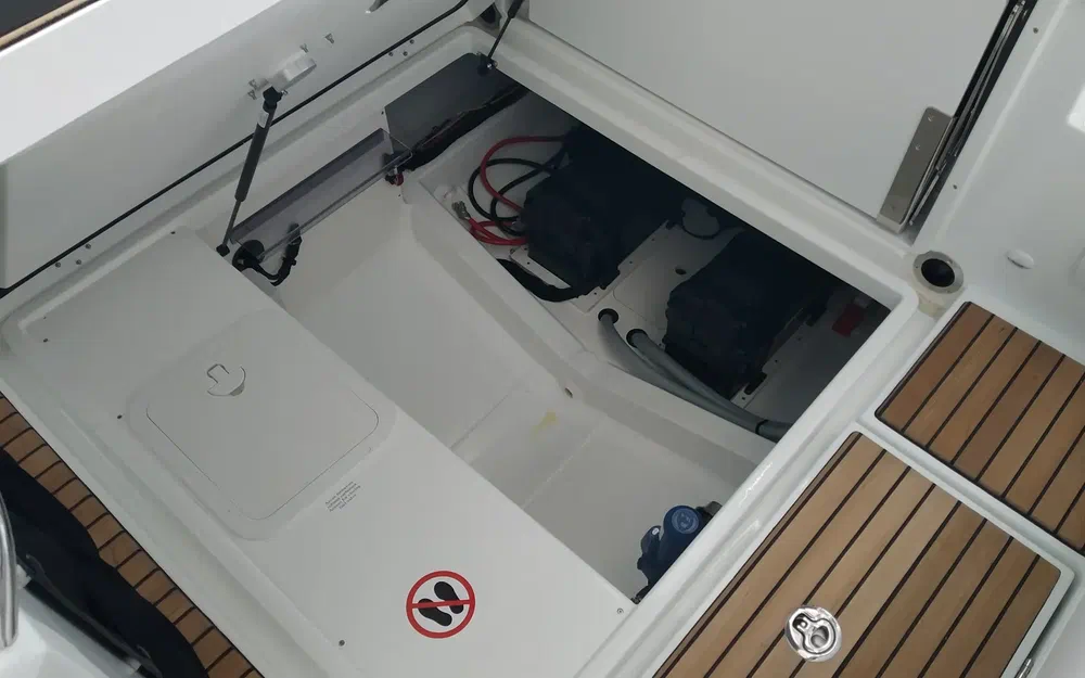 slider 27 Jeanneau Cap Camarat 7.5 CC Serie 3