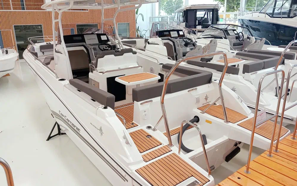 slider 2 Jeanneau Cap Camarat 7.5 CC Serie 3