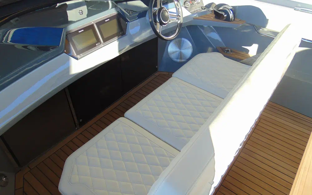 slider 7 Rand Boats Spirit 25