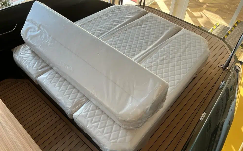 slider 7 Rand Boats Spirit 25