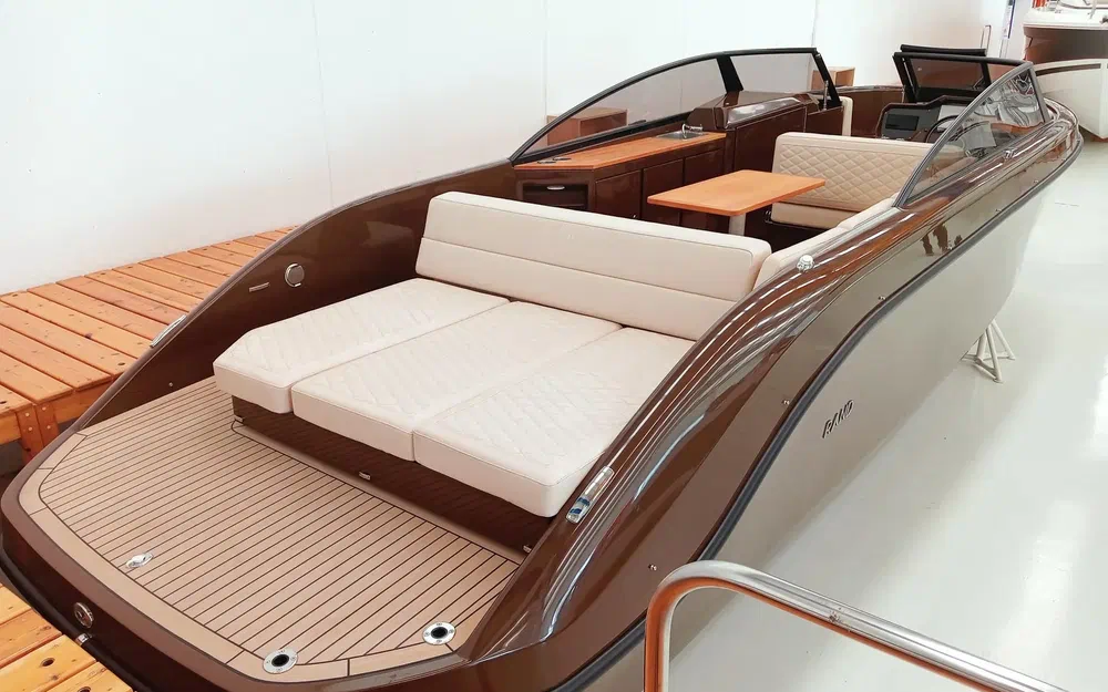 slider 1 Rand Boats Supreme 27