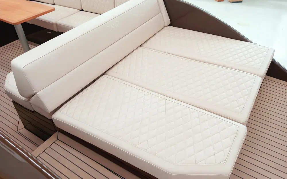 slider 4 Rand Boats Supreme 27