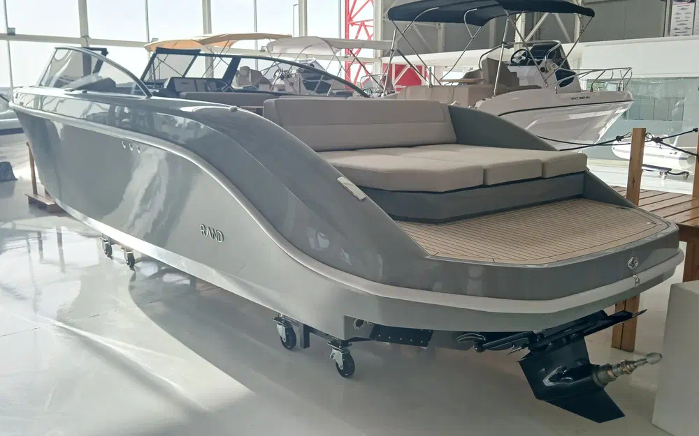 slider 1 Rand Boats Supreme 27