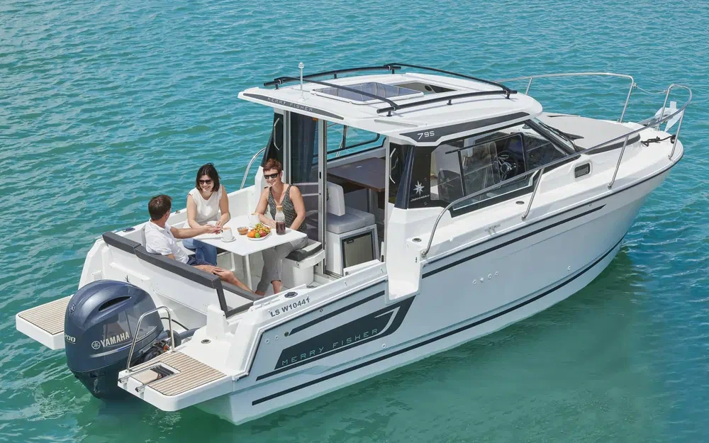 slider 19 Jeanneau Merry Fisher 795