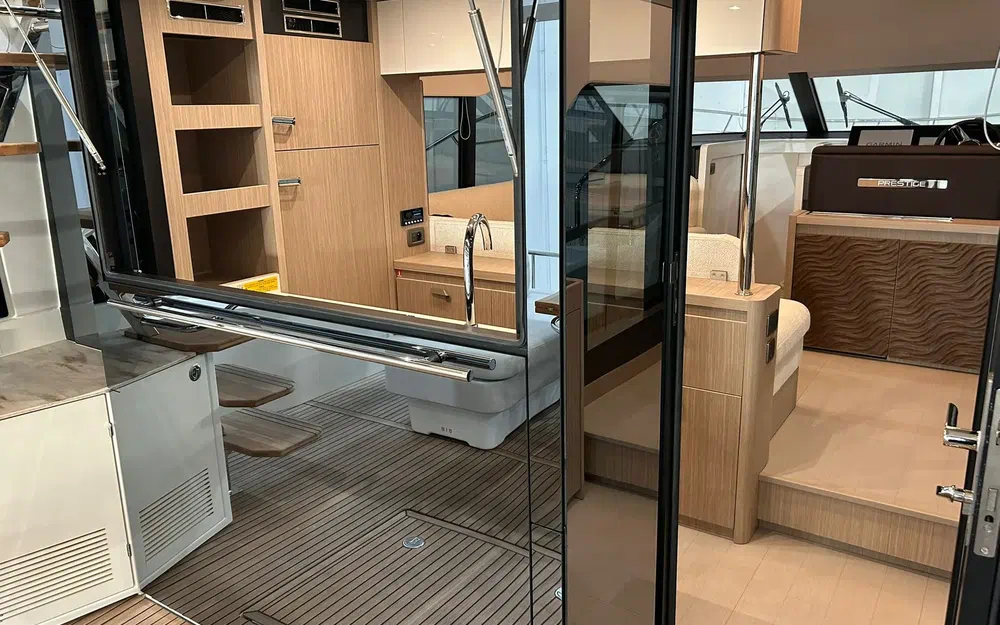 slider 42 Prestige Yachts F4.9