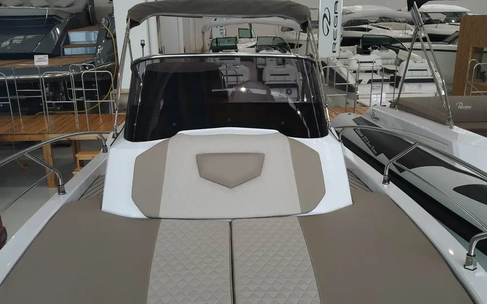 slider 14 Ranieri Next 240 Sh