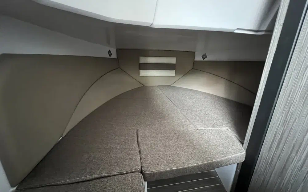 slider 19 Ranieri Next 240 Sh