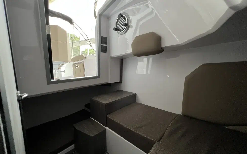 slider 20 Ranieri Next 240 Sh