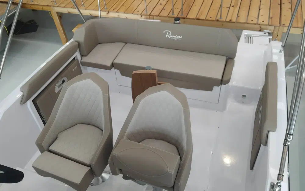 slider 6 Ranieri Next 240 Sh