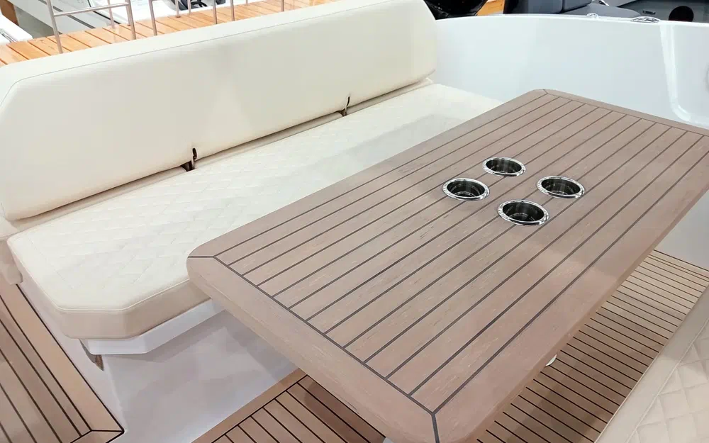 slider 7 Rand Boats Archipelago 32