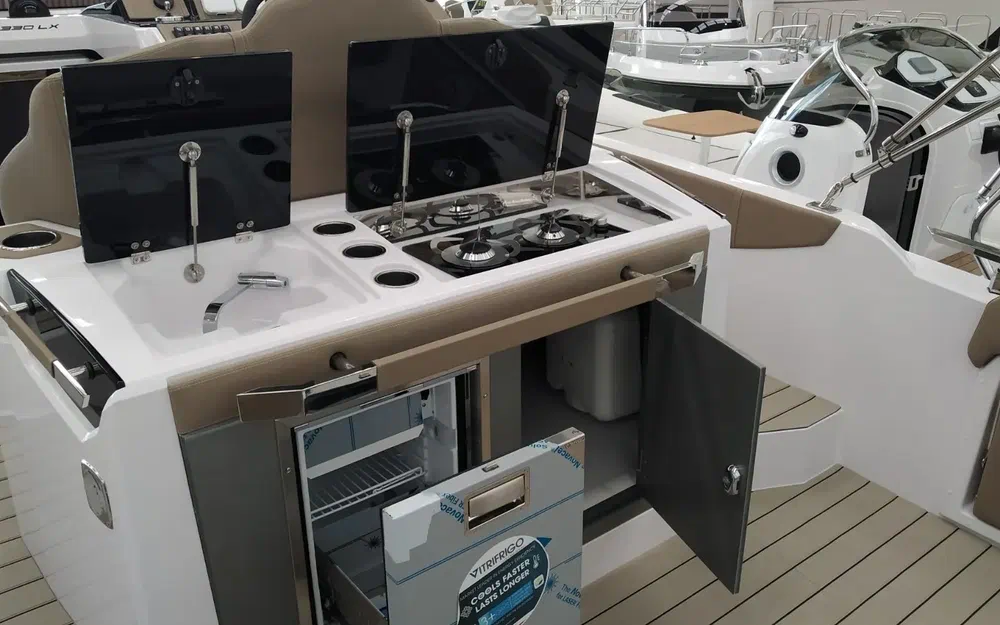 slider 6 Ranieri Next 330 Lx