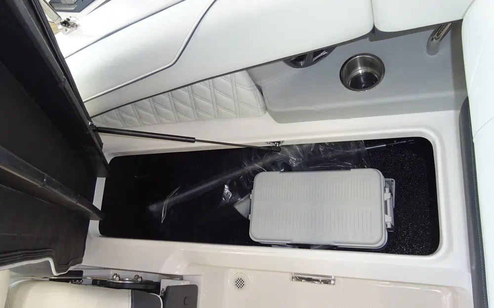 slider 13 Regal LS4C