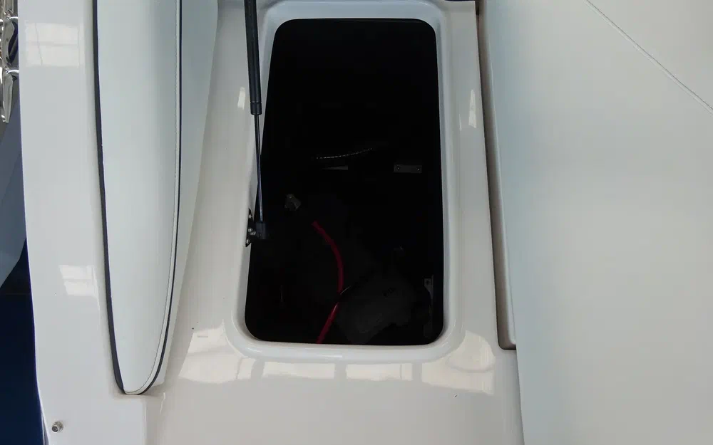 slider 21 Regal LS4C