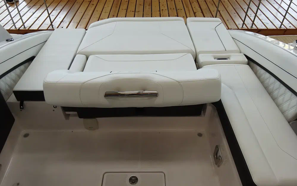 slider 24 Regal LS4C