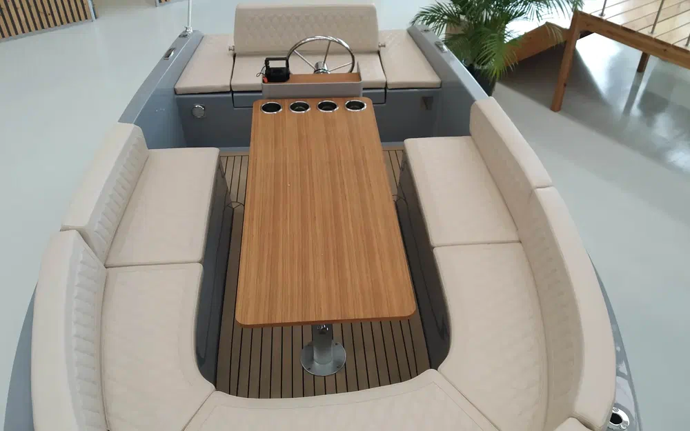 slider 5 Rand Boats Picnic 18