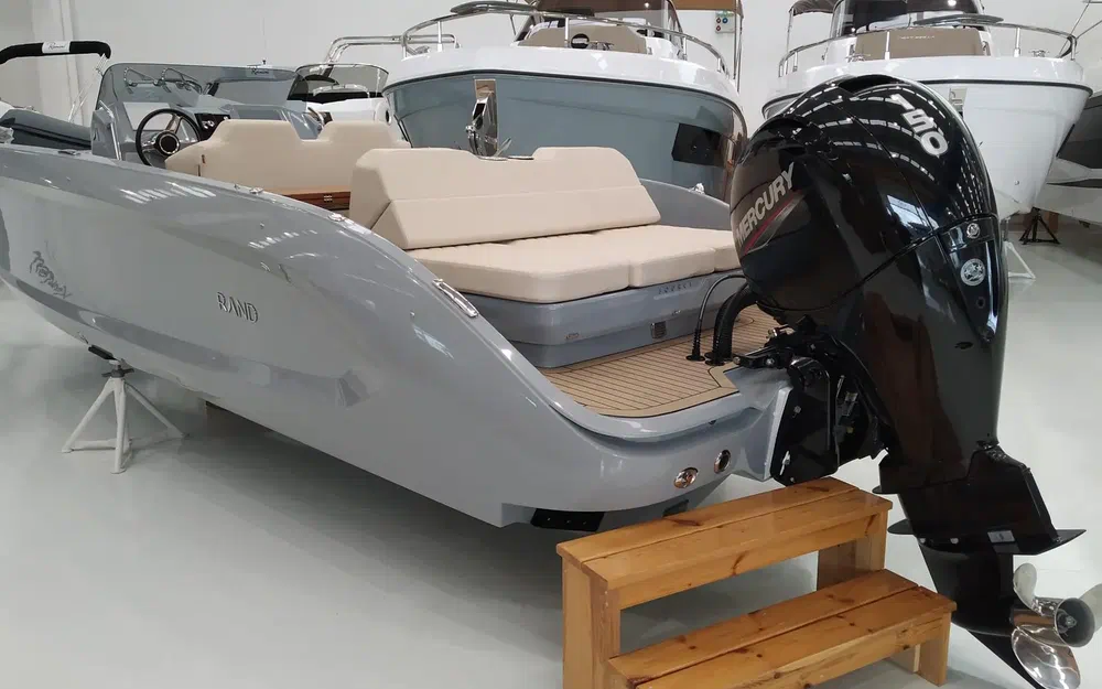 slider 0 Rand Boats Source 22