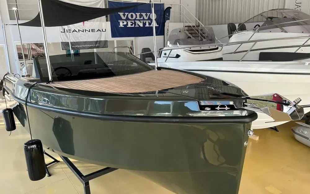 slider 2 Rand Boats Spirit 25