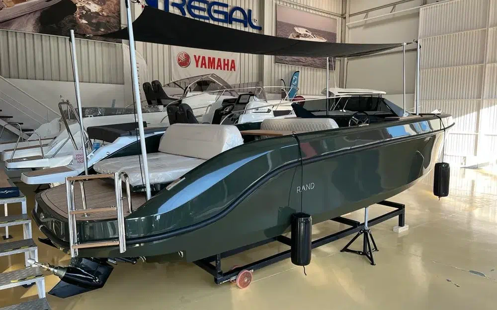 slider 3 Rand Boats Spirit 25