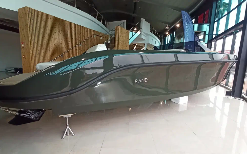 slider 0 Rand Boats Spirit 25