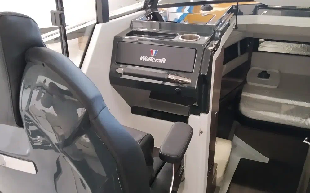 slider 11 Wellcraft 355