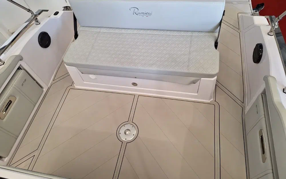 slider 15 Ranieri Next 275 Sl