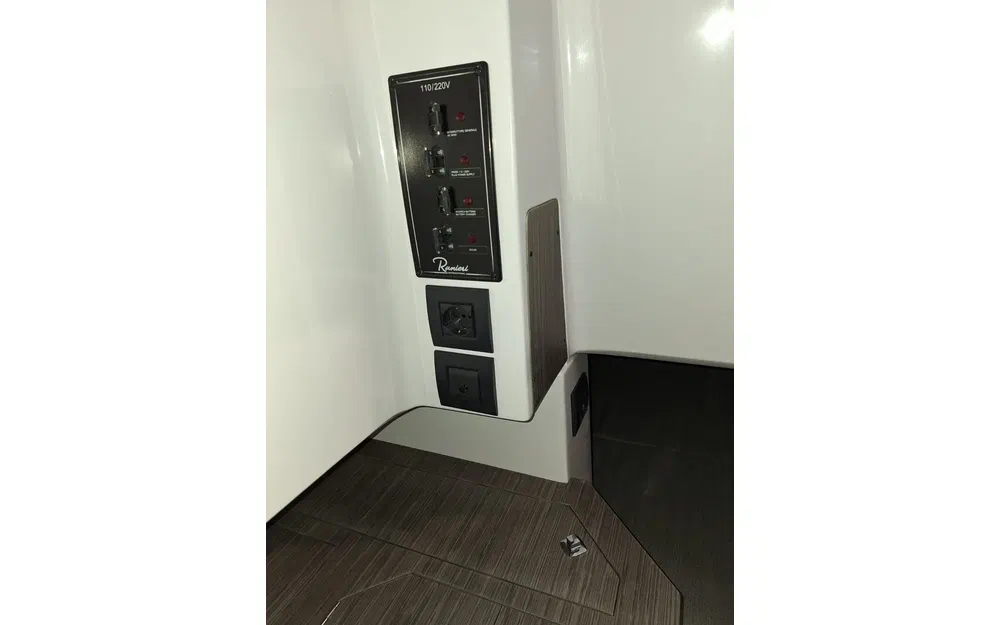 slider 24 Ranieri Next 275 Sl