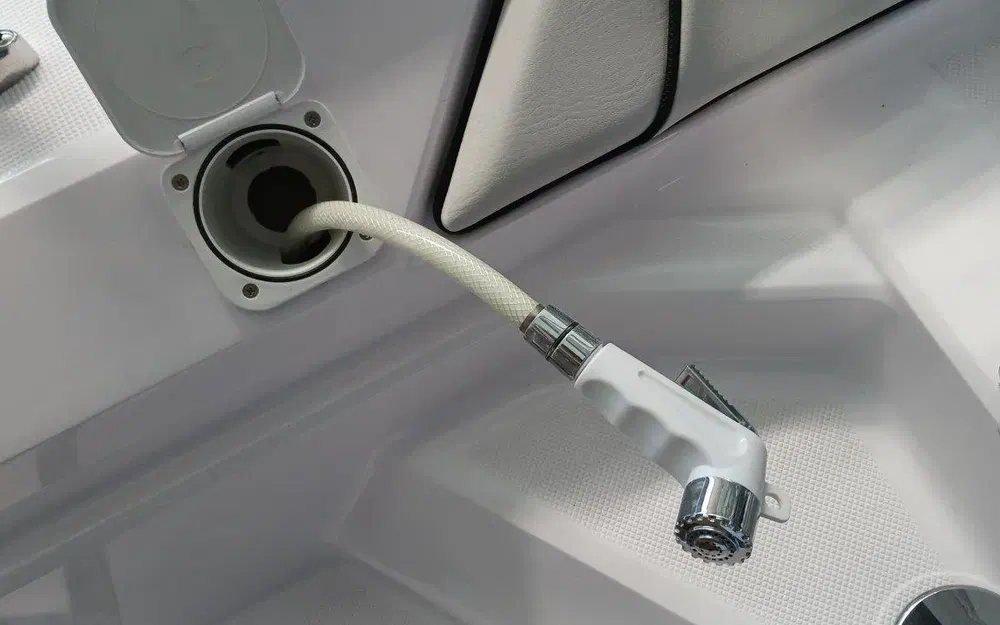 slider 17 Ranieri Cayman 19 Sport