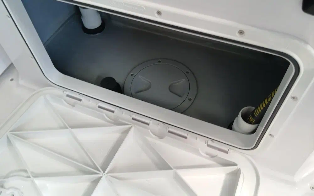 slider 29 Ranieri Cayman 19 Sport