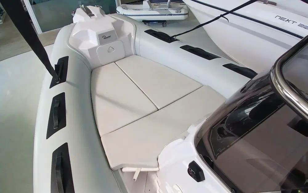 slider 4 Ranieri Cayman 19 Sport