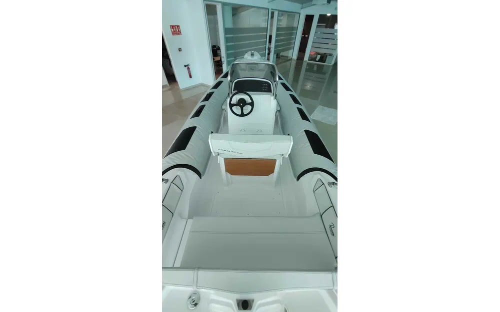 slider 10 Ranieri Cayman 21 Sport