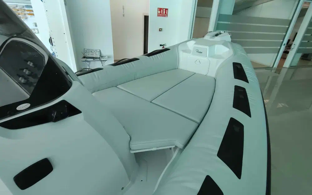 slider 12 Ranieri Cayman 21 Sport