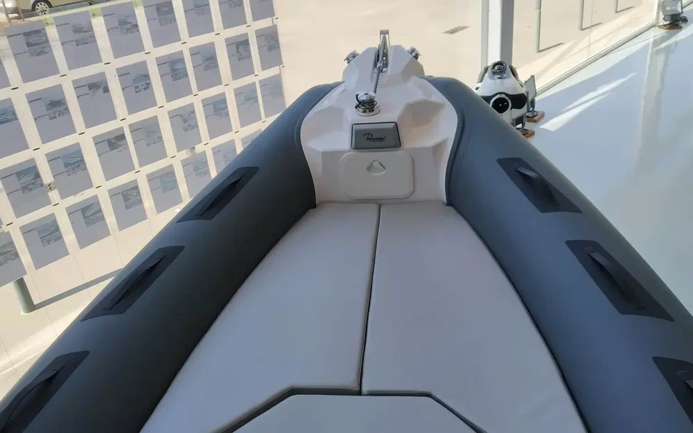 slider 9 Ranieri Cayman 23 Sport