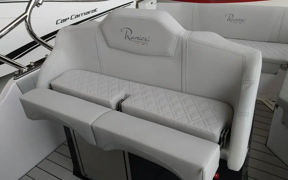 slider 11 Ranieri Cayman 27.0 Sport Touring