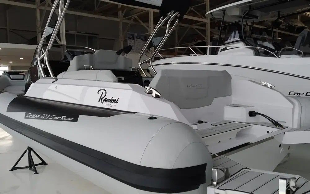 slider 1 Ranieri Cayman 27.0 Sport Touring