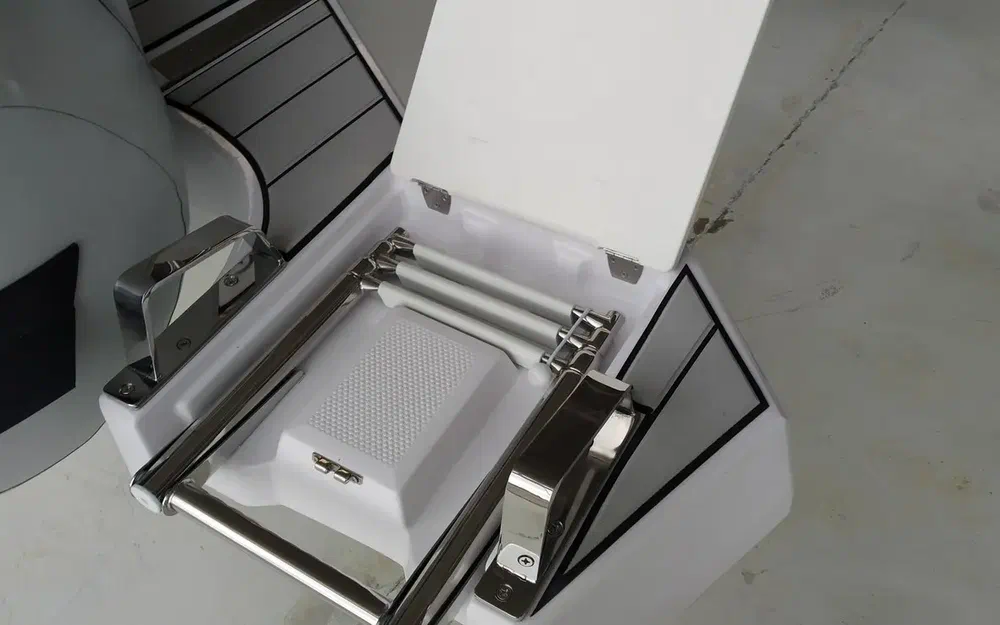 slider 21 Ranieri Cayman 27.0 Sport Touring