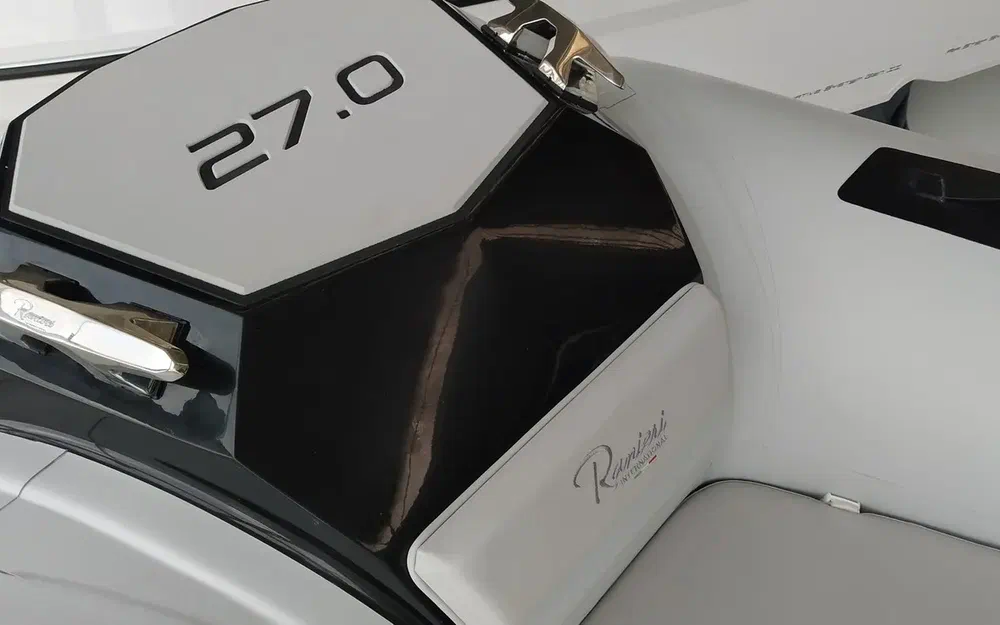 slider 28 Ranieri Cayman 27.0 Sport Touring