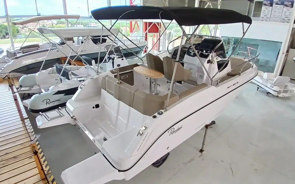 slider 1 Ranieri Next 220 Sh