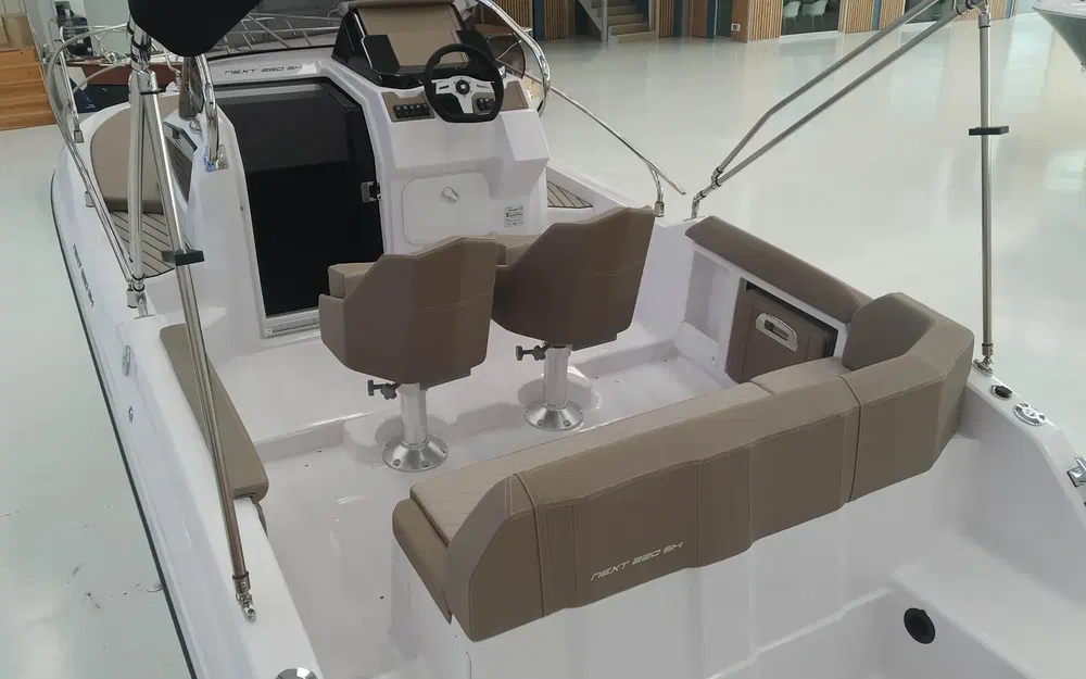 slider 1 Ranieri Next 220 Sh