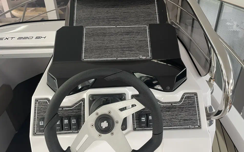 slider 5 Ranieri Next 220 Sh