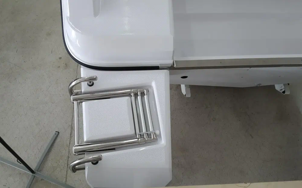 slider 17 Ranieri Next 240 Sh